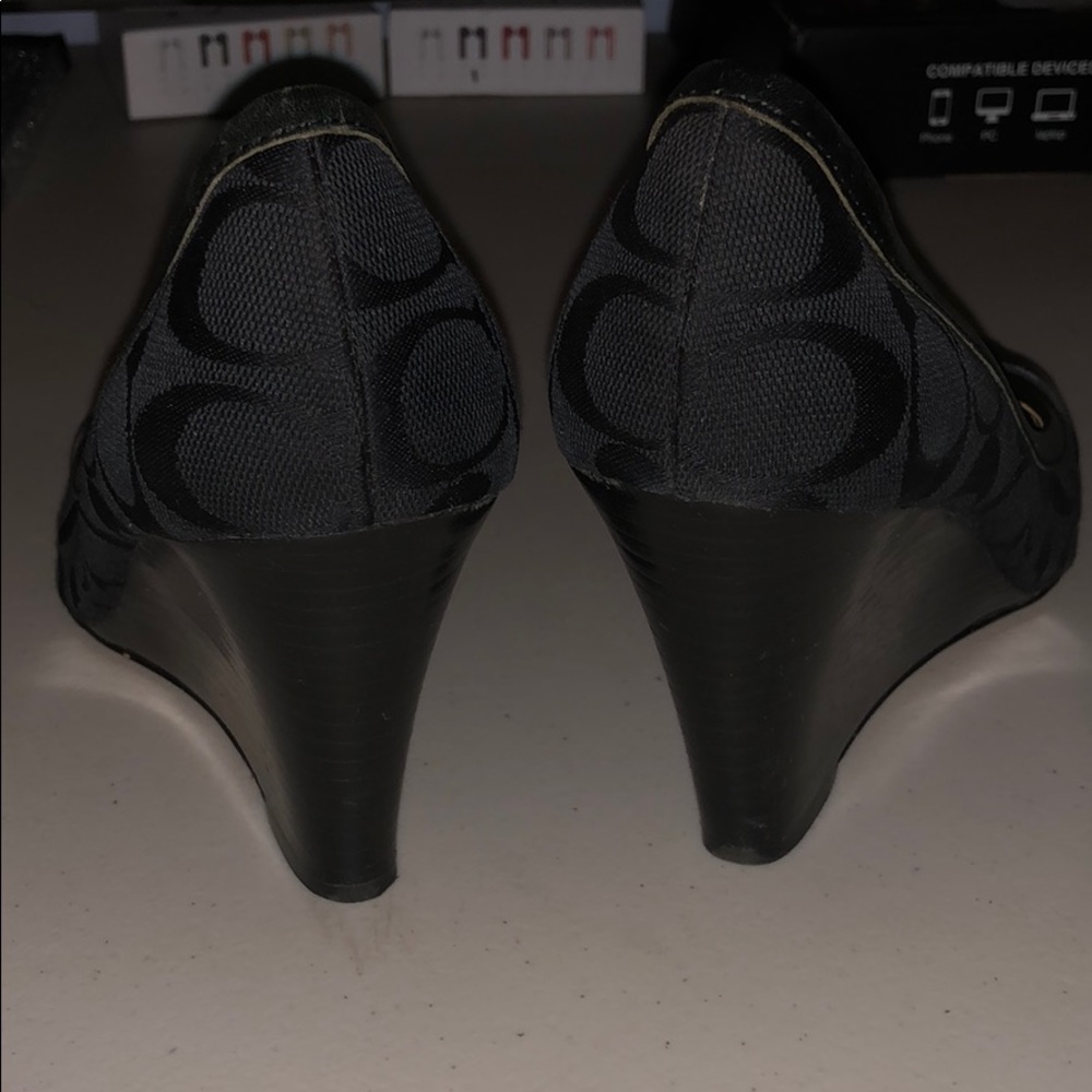 Cute Black Coach Wedges W/Silver Buckle Sz 7.5 - Picture 6 of 8
